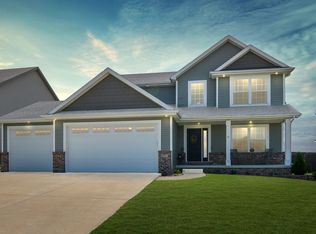 1711 Flagstone Dr, Normal, IL 61761