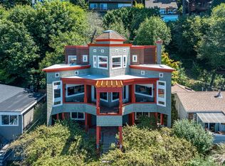 4208 Chilberg Ave SW, Seattle, WA 98116