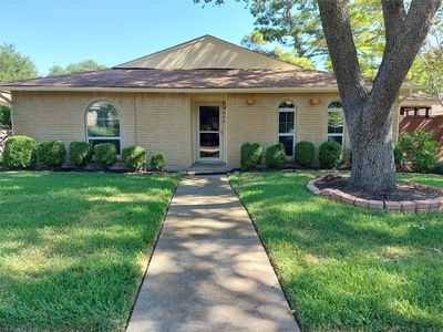 406 Solitude Dr, Garland, TX, 75043
