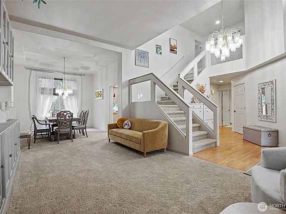 5th image of 417 SW 353rd Street