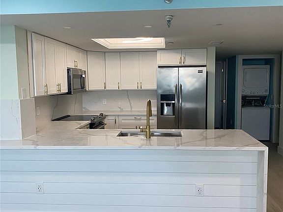 4th image of 6035 Sea Ranch Dr Unit 902
