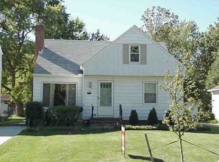 1094 Winston Rd, South Euclid, OH 44121