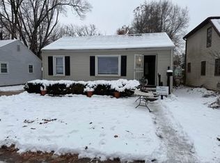 732 Maplehill Ave, Lansing, MI