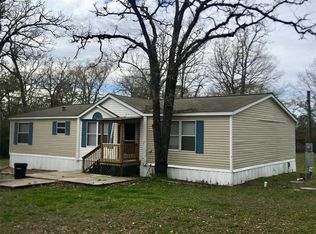 61 Horseshoe Lake Rd, Huntsville, TX 77320