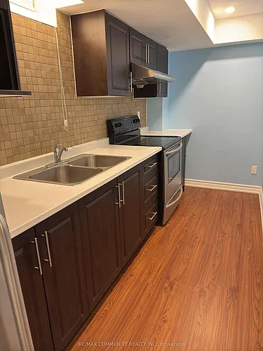 110 Jack Monkman Cres Photo 1