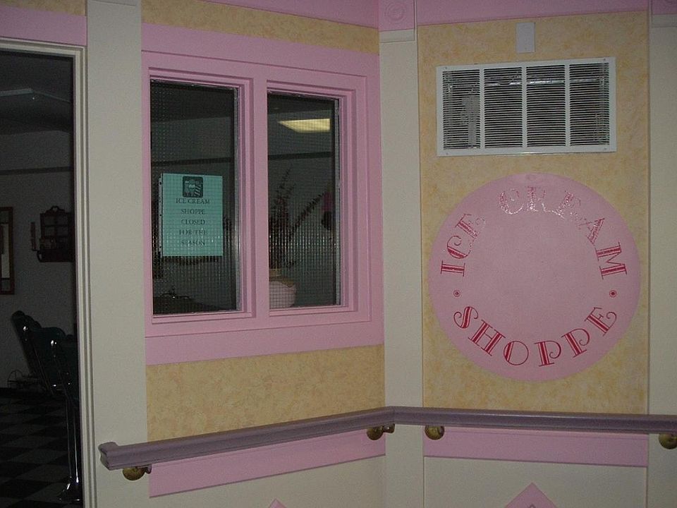 Ice Cream Shoppe