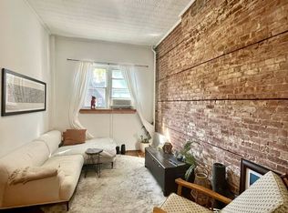 117 N 5th St #1, Brooklyn, NY 11249