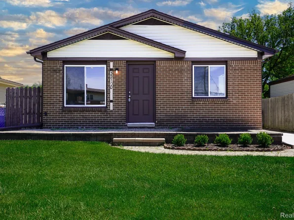 32100 Ruehle Ave, Warren, MI 48093
