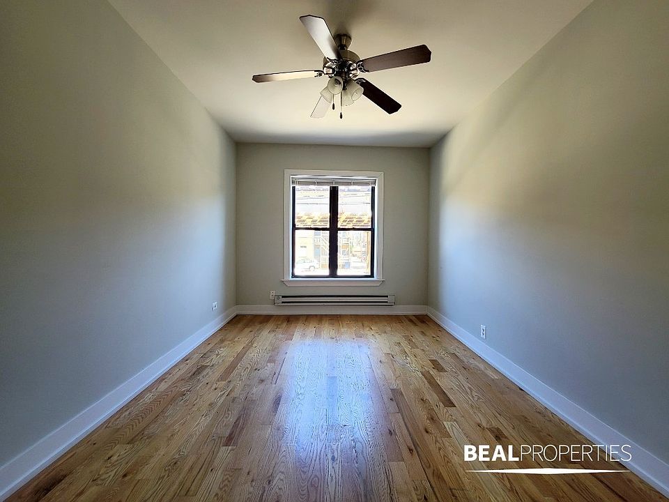 1st image of 951 W Cornelia Ave APT 1C