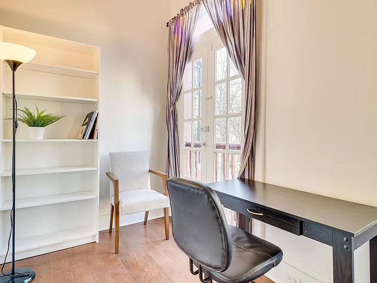 409 Constitution Ave NE #2 — Photo 5