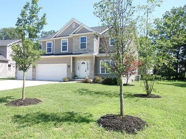 1st image of 48 Mark Twain Dr