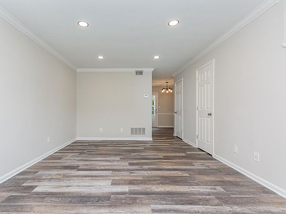 3rd image of 2320 Bay Meadows Ct #G