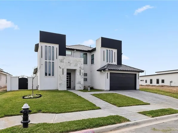 2118 E Clearwater St, Edinburg, TX 78542