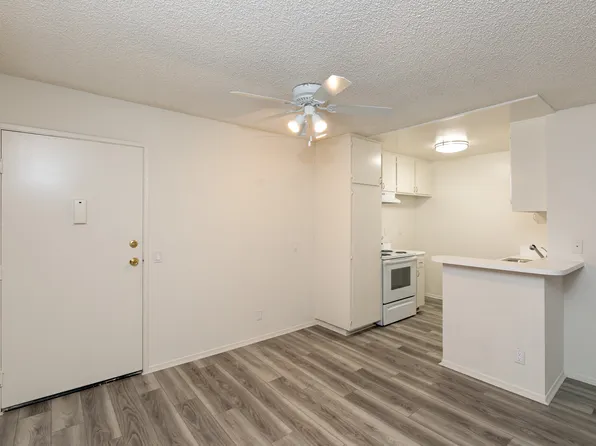 Wilshire Hobart Diplomat