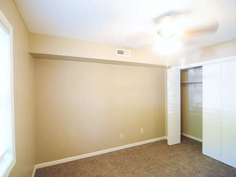 9016 Mahogany Row SE — Photo 8