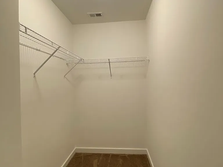 7950 Saint James Dr — Photo 23