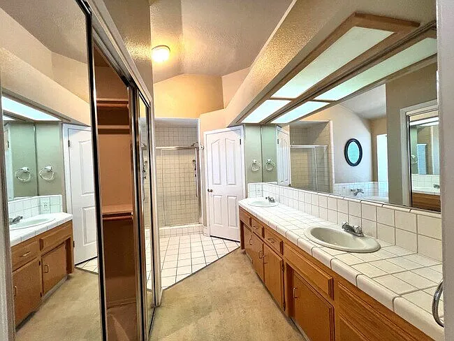 9316 Foxglen Ct — Photo 22