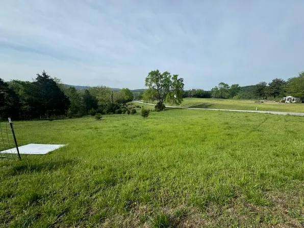 Lakeside & Shields Dr #1, Eureka Springs, AR 72631