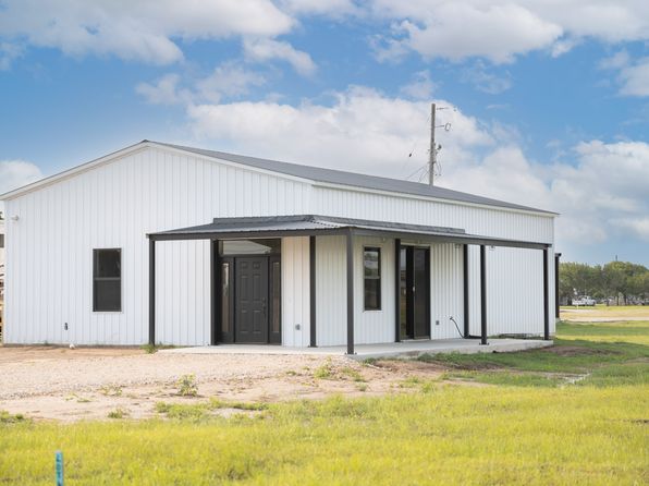 1210 W Dallas Ave