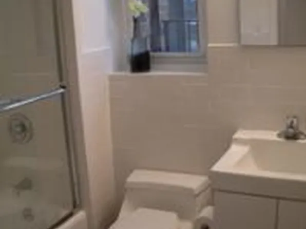 251 East 51st Street image 1 of 9