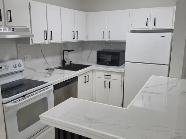 7030 NW 179th St APT 209, Hialeah, FL 33015