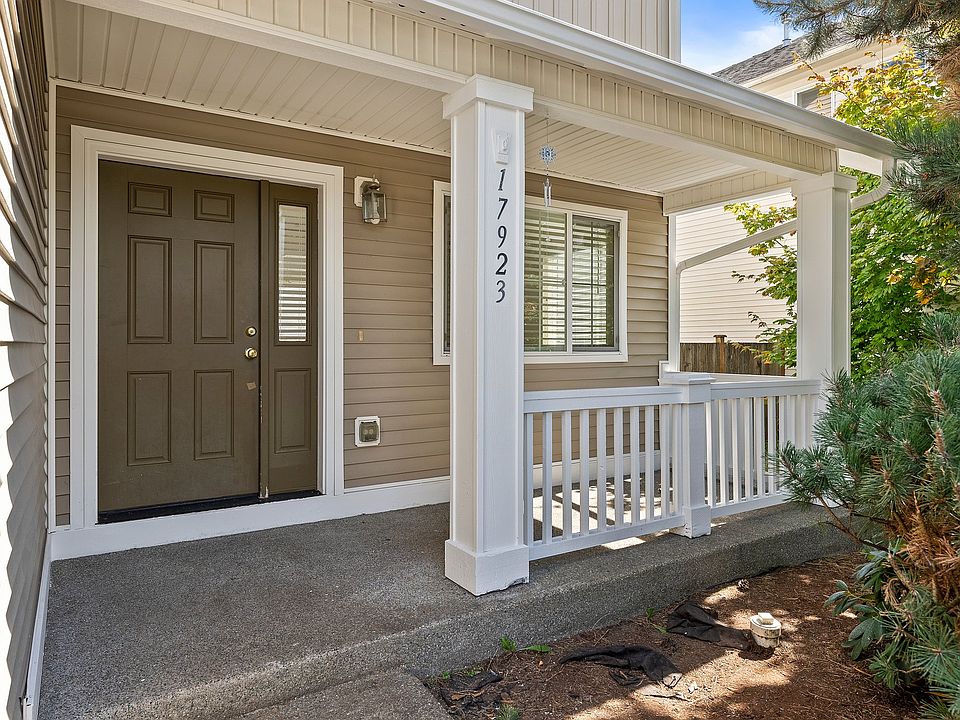 1st image of 17923 36th Ave E