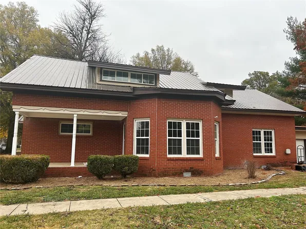 711 Beckwith Ave, Caruthersville, MO 63830