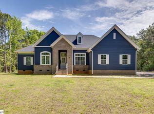 271 Rocky Ridge Rd, Enoree, SC 29335