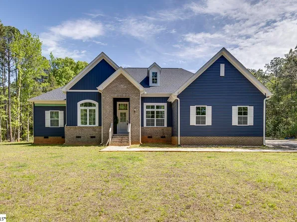 271 Rocky Ridge Rd, Enoree, SC 29335