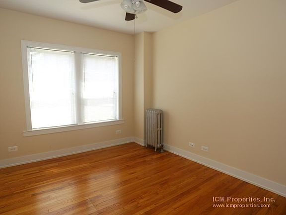 5th image of 1924 W Winona St #1F