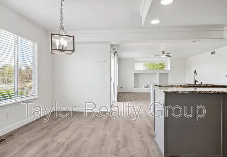 20875 E 49th Ave — Photo 5
