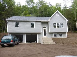 45 County Rd, Huntington, MA 01050