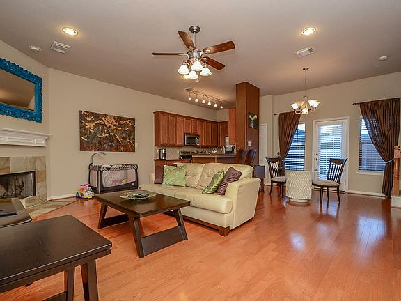 4th image of 2311 Bermuda Shores Dr