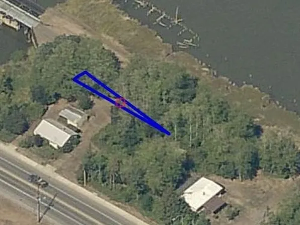 0 off of 1st, Cosmopolis, WA 98537