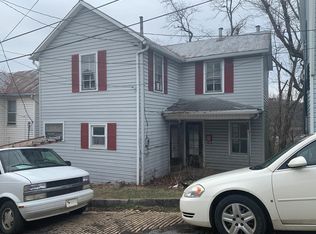130 Walnut St, Sistersville, WV
