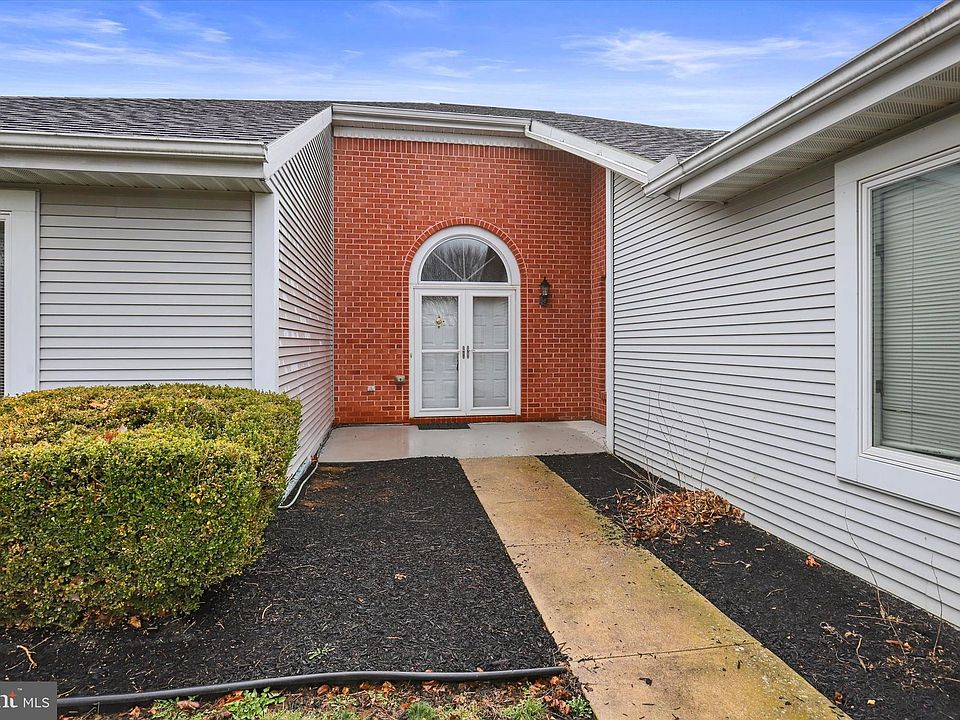 5314 Fairway Dr W, Fayetteville, PA 17222 Zillow