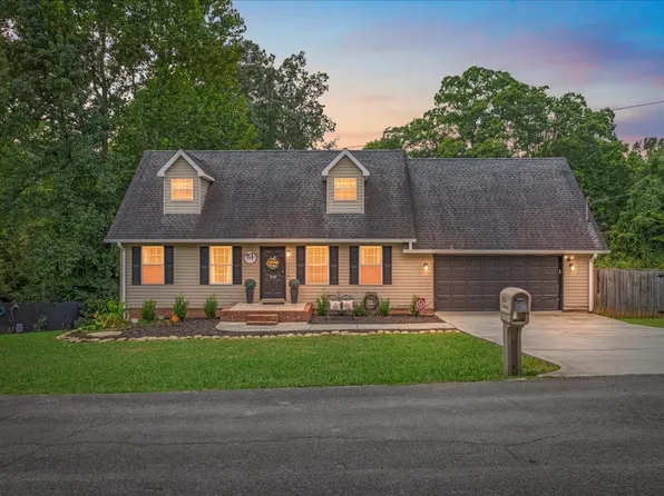 334 N Washington Ave, Etowah, TN 37331