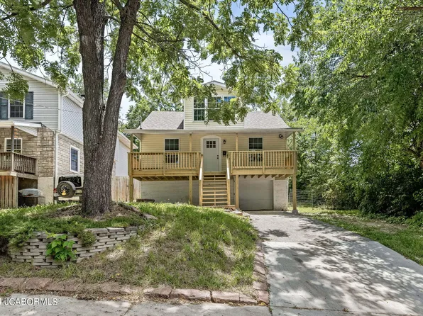 811 Adams St, Jefferson City, MO 65101