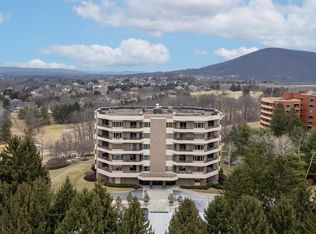 425 Windmere Dr APT 2B, State College, PA 16801