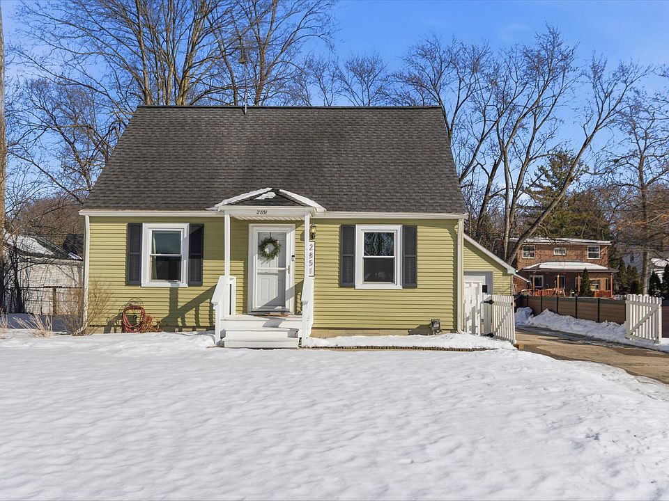 1st image of 2851 Elmwood Ave