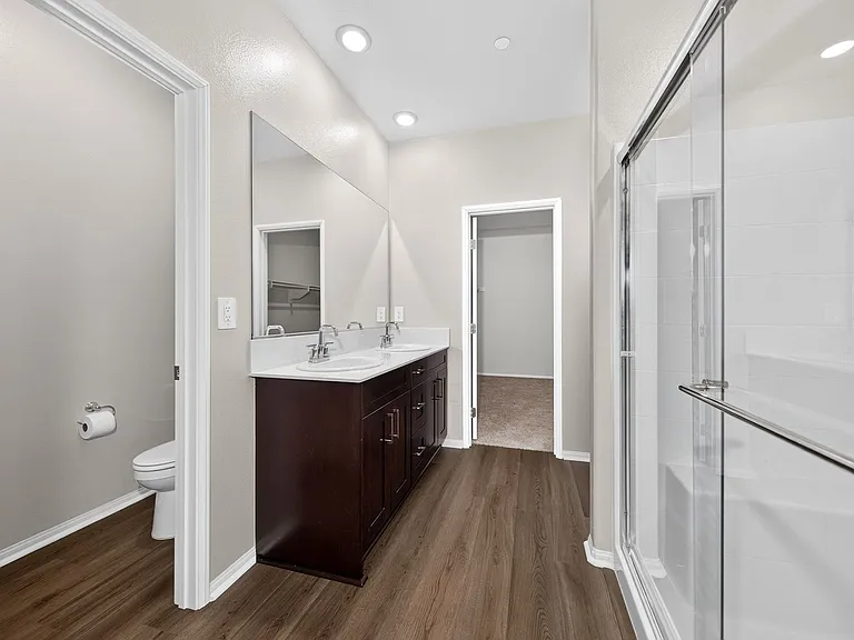 1037 Yuzu Way — Photo 18