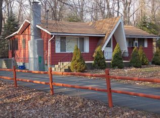161 Canoe Trl, Pocono Lake, PA