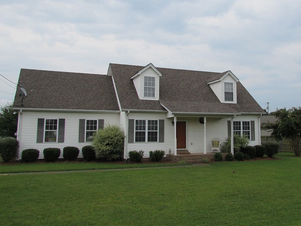 1st image of 906 Hogan Dr