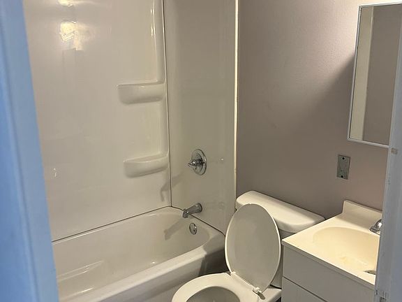 4th image of 2025 Catalpa Dr #30B57736A