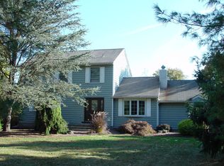 429 Province Line Rd, Hopewell, NJ 08525