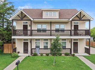 413 Ash St #411, College Station, TX 77840