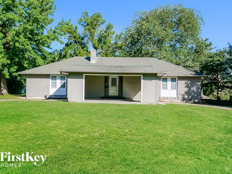 12904 E 36th Ter S