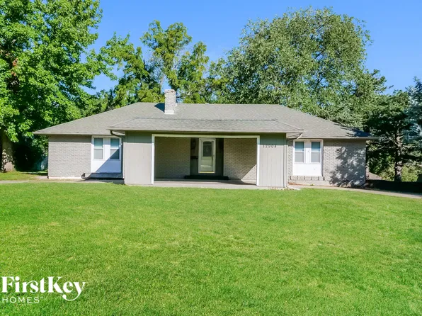 12904 E 36th Ter S, Independence, MO 64055