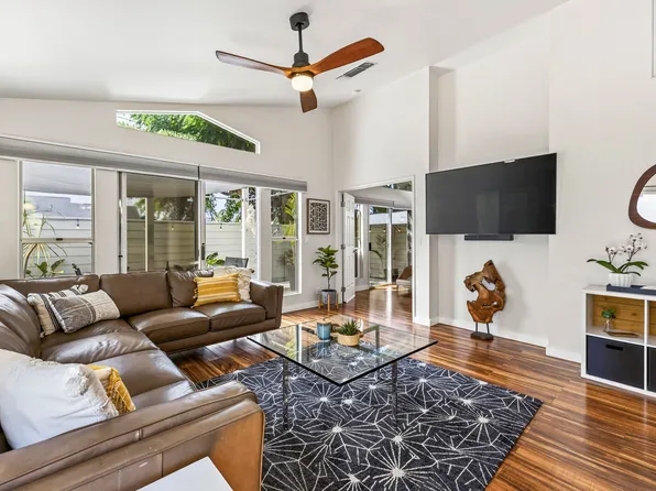 75-233 Nani Kailua Dr APT 102, Kailua Kona, HI 96740