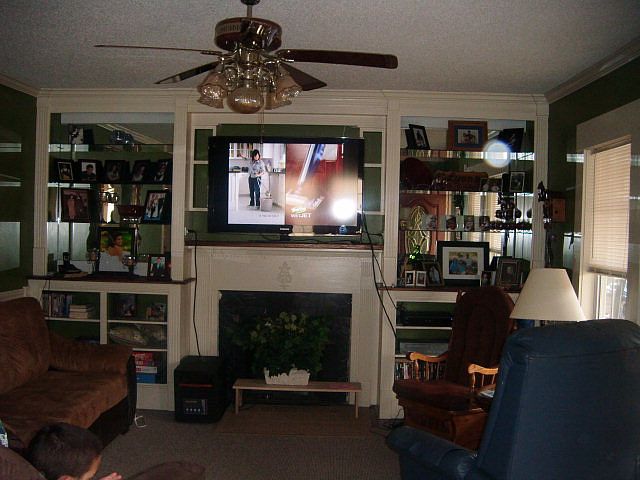 2nd image of 2330 Wright Rd
